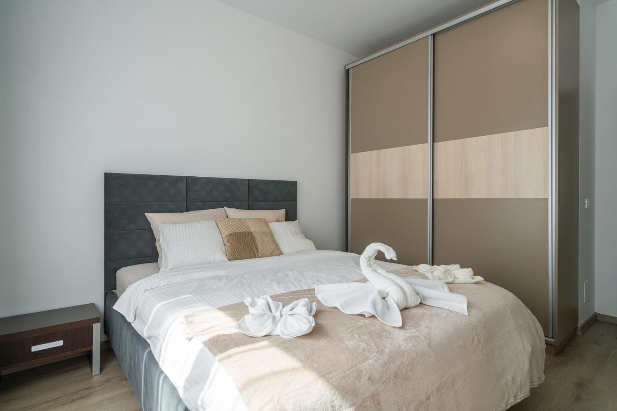 Politehnica Deluxe Apartment Bucureşti Exterior foto